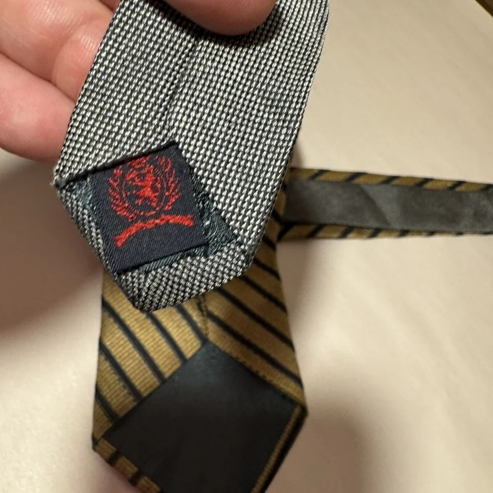 Tommy‎ Hilfiger Men's Silk Necktie Tie Striped Vintage USA